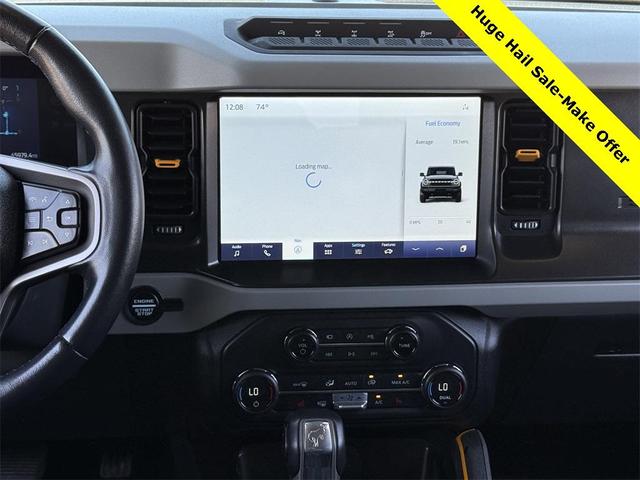 Photo of 2023 Oxford White Ford Bronco