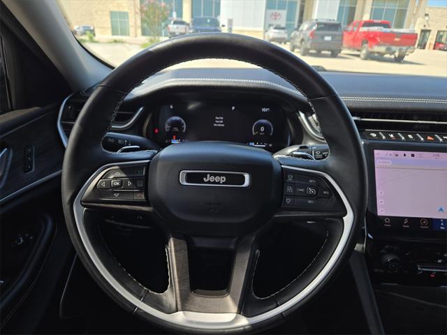 Photo of 2022 Baltic Gray Metallic Clearcoat Jeep Grand Cherokee L