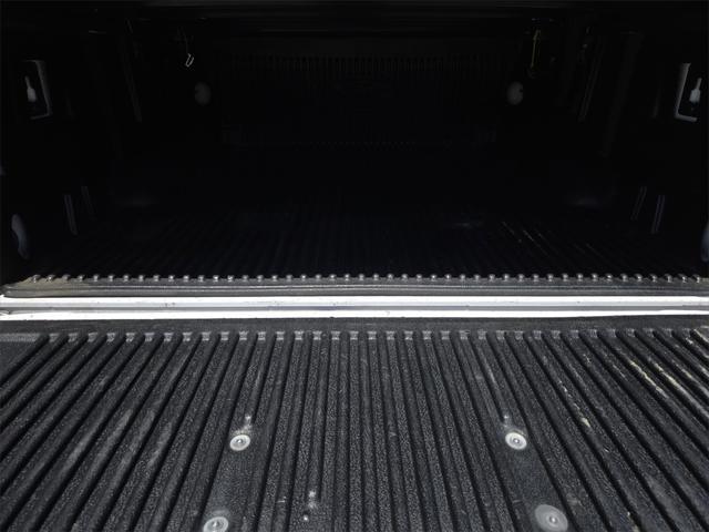 Photo of 2017 Oxford White Ford F-150