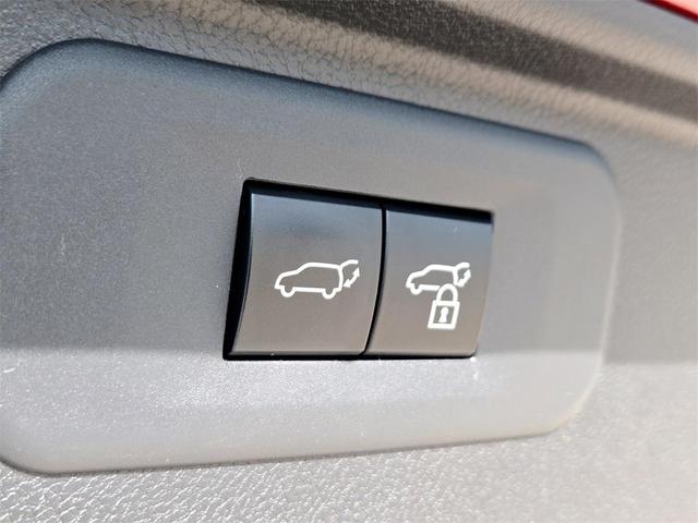 Photo of 2024 Ruby Flare Pearl Toyota Grand Highlander