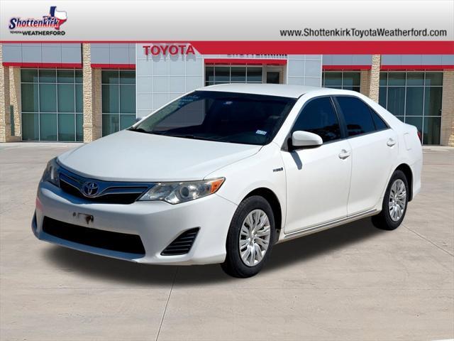 2014 Toyota Camry Hybrid