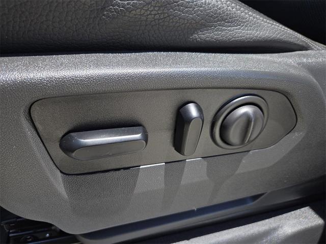 Photo of 2020 Onyx Black GMC Sierra 2500