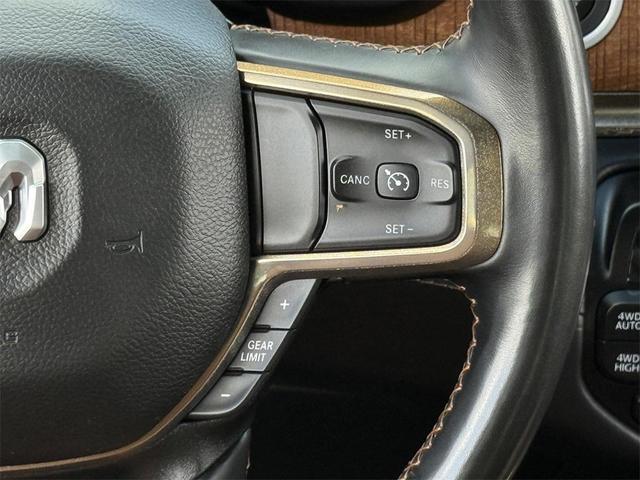 Photo of 2022 Diamond Black Crystal Pearlcoat RAM 1500
