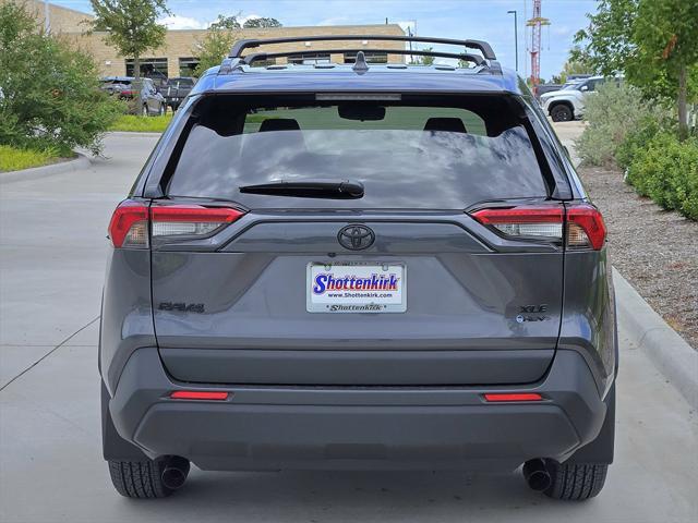 Photo of 2025 Midnight Black Metallic Toyota RAV4 Hybrid