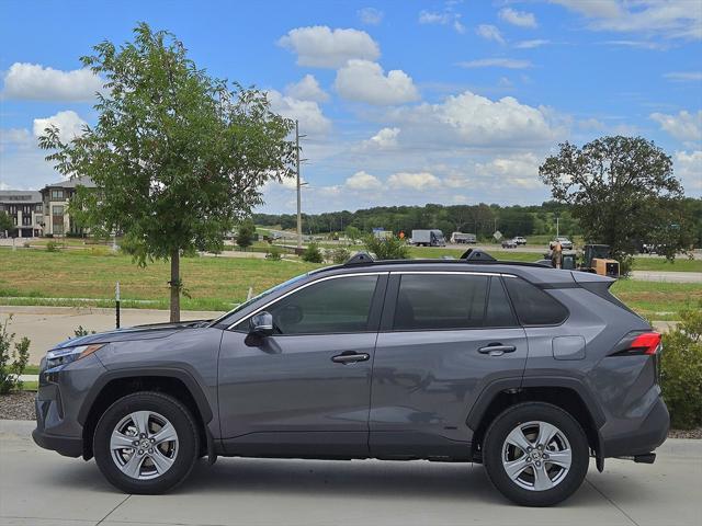 Photo of 2025 Midnight Black Metallic Toyota RAV4 Hybrid