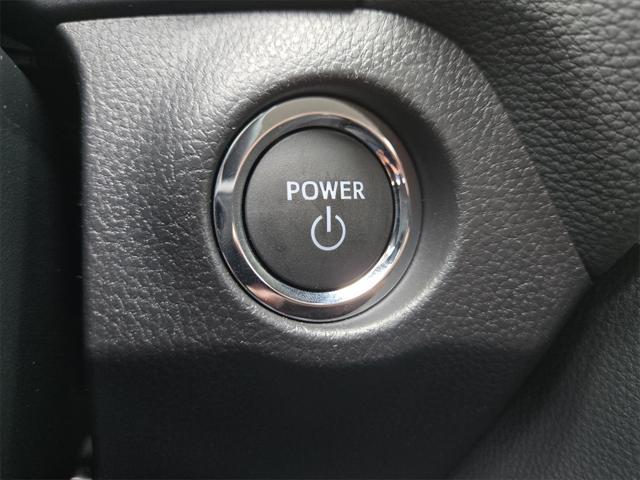 Photo of 2025 Midnight Black Metallic Toyota RAV4 Hybrid