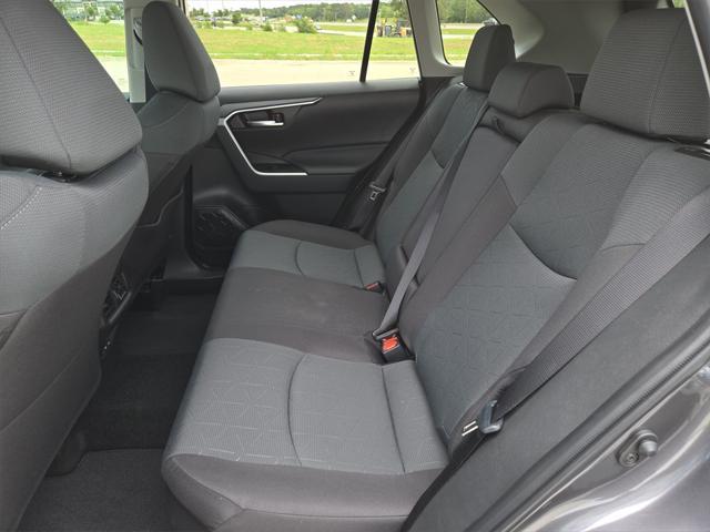 Photo of 2025 Midnight Black Metallic Toyota RAV4 Hybrid