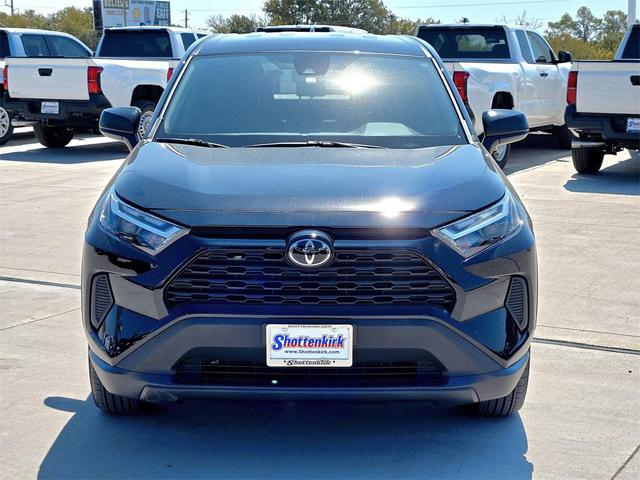 Photo of 2025 Midnight Black Metallic Toyota RAV4