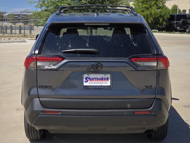 Photo of 2025 Magnetic Gray Metallic Toyota RAV4