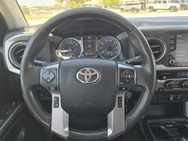 Photo of 2021 Super White Toyota Tacoma
