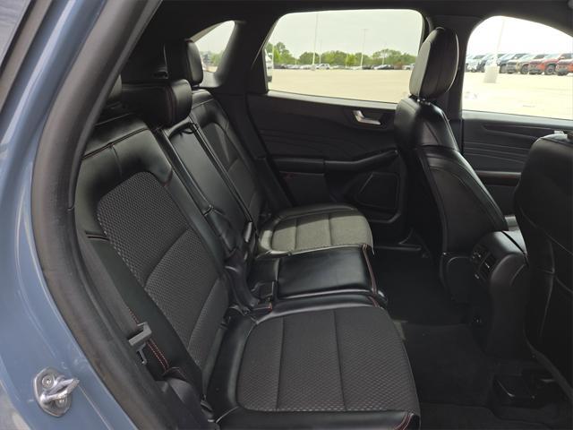 Photo of 2024 Vapor Blue Ford Escape
