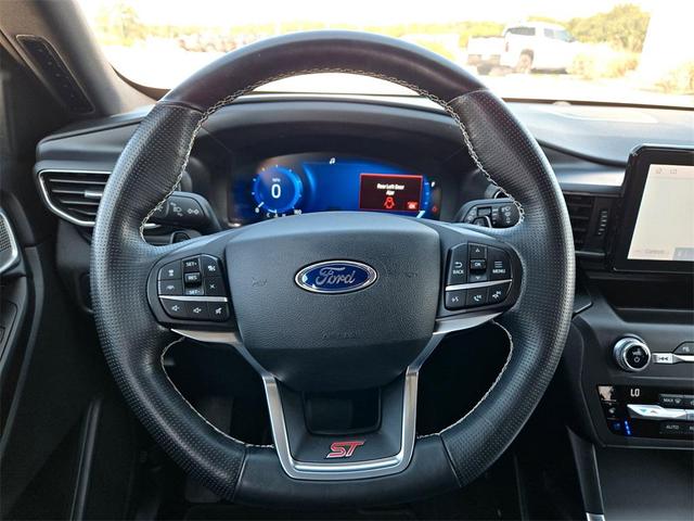Photo of 2020 Iconic Silver Metallic Ford Explorer