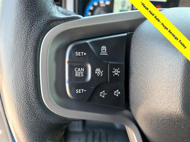 Photo of 2022 Blue Metallic Ford Bronco