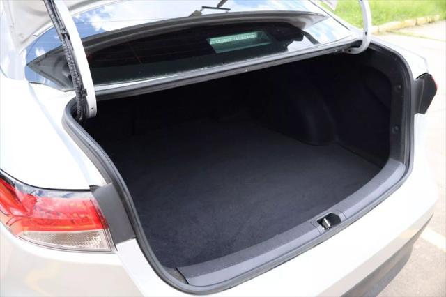 Photo of 2024 Silver Toyota Corolla