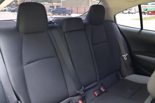 Photo of 2024 Silver Toyota Corolla