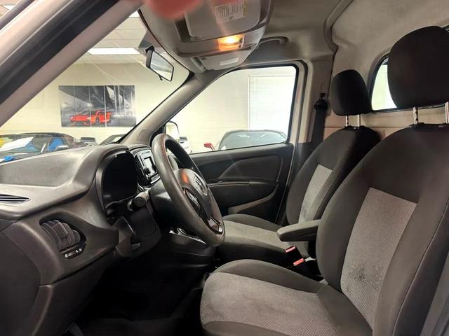 Photo of 2018 Bright White RAM ProMaster City