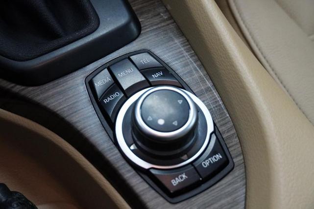 Photo of 2015 Mineral Gray Metallic BMW X1