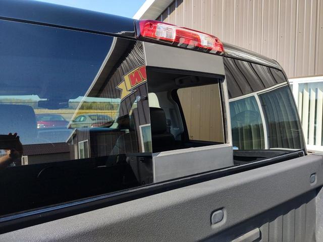 Photo of 2018 Onyx Black GMC Sierra 1500