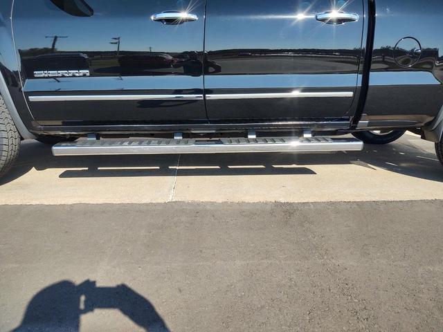 Photo of 2018 Onyx Black GMC Sierra 1500