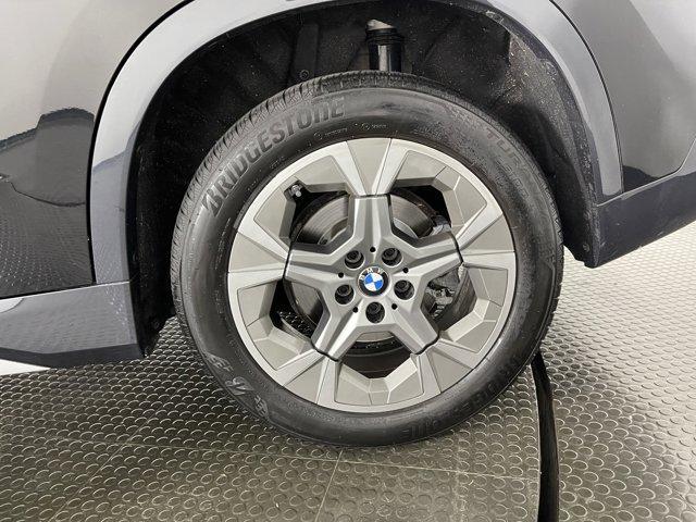 Photo of 2024 Black Sapphire BMW X1