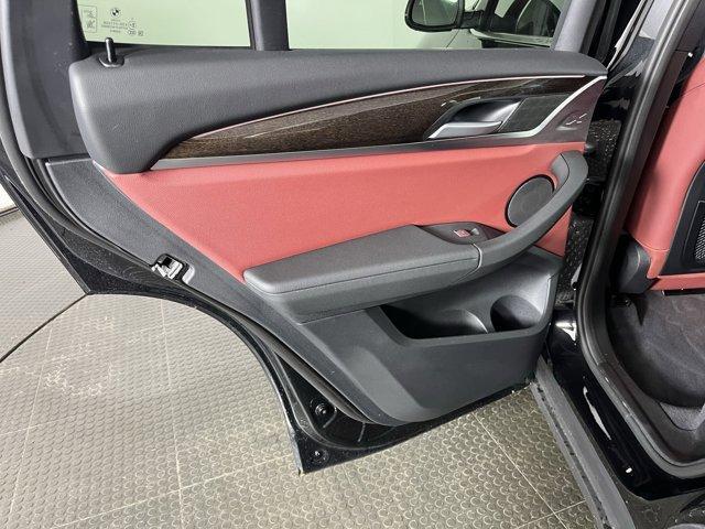 Photo of 2024 Black Sapphire Metallic BMW X3