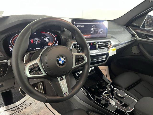 Photo of 2024 Gray Metallic BMW X3
