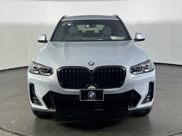 Photo of 2024 Gray Metallic BMW X3