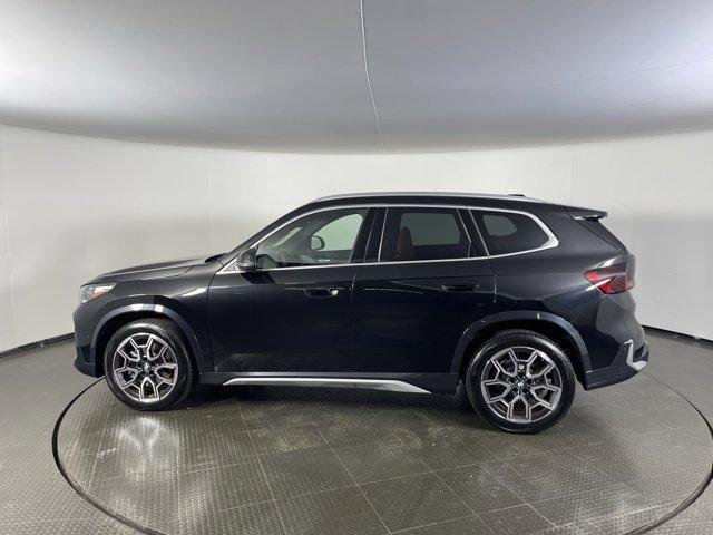 Photo of 2025 Black Sapphire Metallic BMW X1