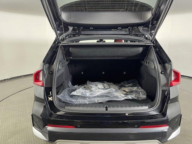 Photo of 2025 Black Sapphire Metallic BMW X1