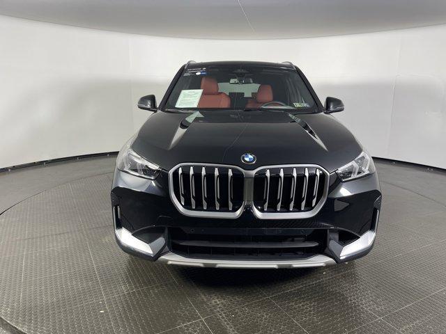 Photo of 2025 Black Sapphire Metallic BMW X1