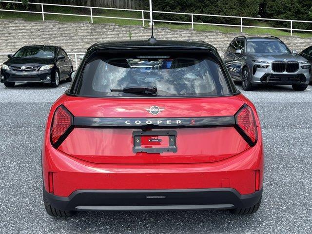 Photo of 2025 Chili Pepper Red MINI Hardtop