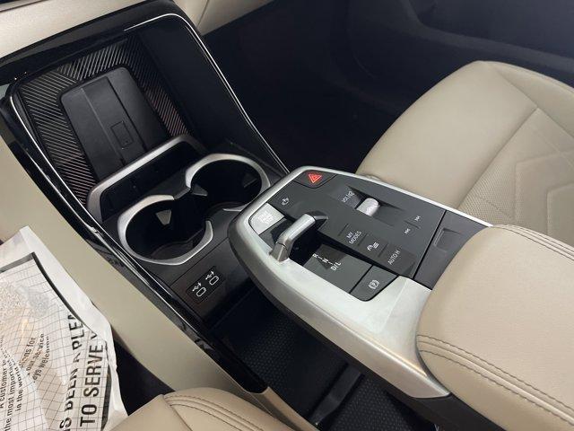 Photo of 2024 Black Sapphire Metallic BMW X1