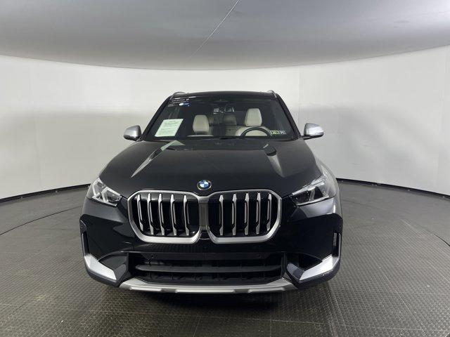 Photo of 2024 Black Sapphire Metallic BMW X1