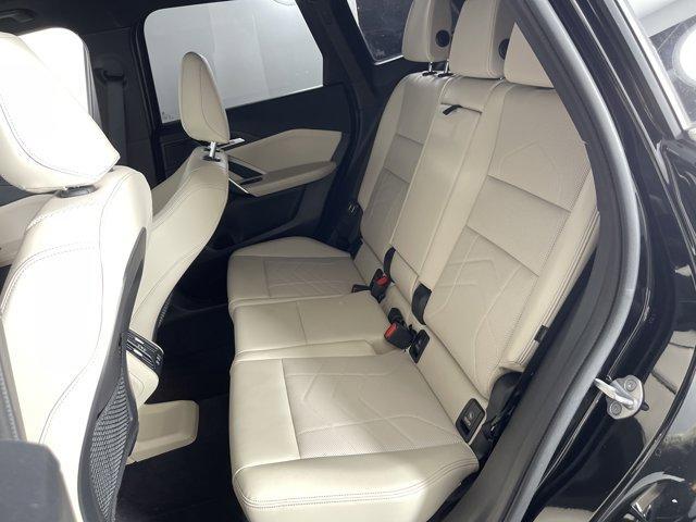 Photo of 2024 Black Sapphire Metallic BMW X1