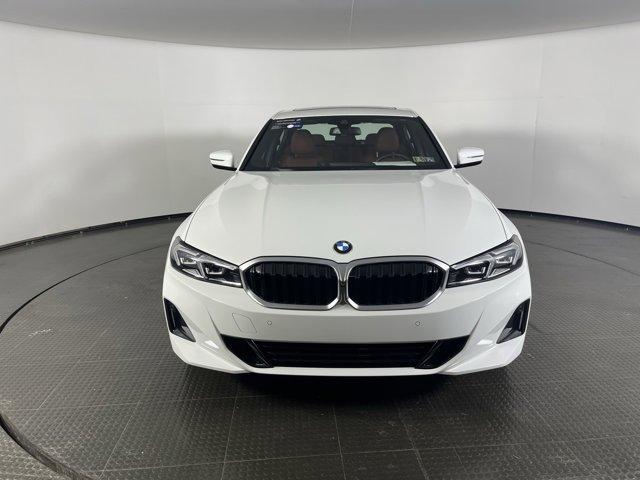 Photo of 2024 Alpine White BMW 330