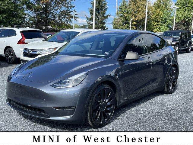 Photo of 2023 Gray Tesla Model Y