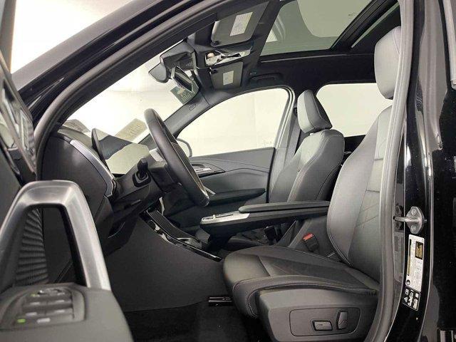 Photo of 2024 Black Sapphire BMW X1