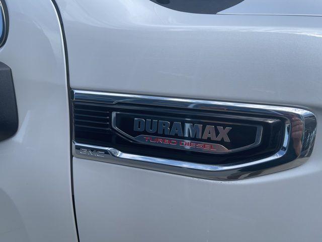 Photo of 2022 White Frost Tri-Coat GMC Sierra 1500
