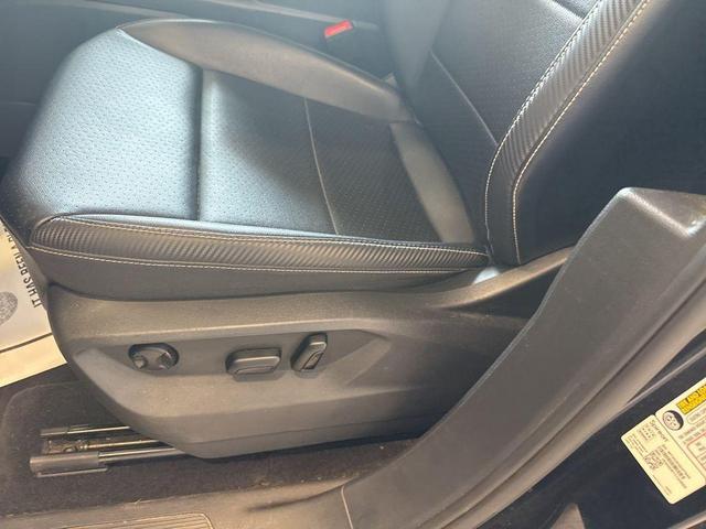 Photo of 2022 Deep Black Pearl Effect Volkswagen Atlas Cross Sport