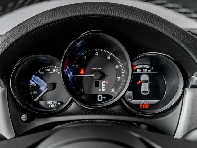 Photo of 2023 Night Blue Metallic Porsche Macan