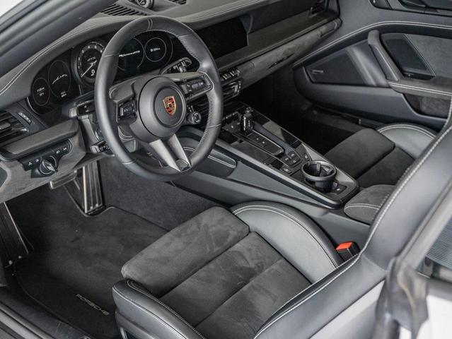 Photo of 2024 Chalk Porsche 911