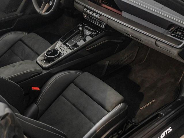 Photo of 2024 Chalk Porsche 911