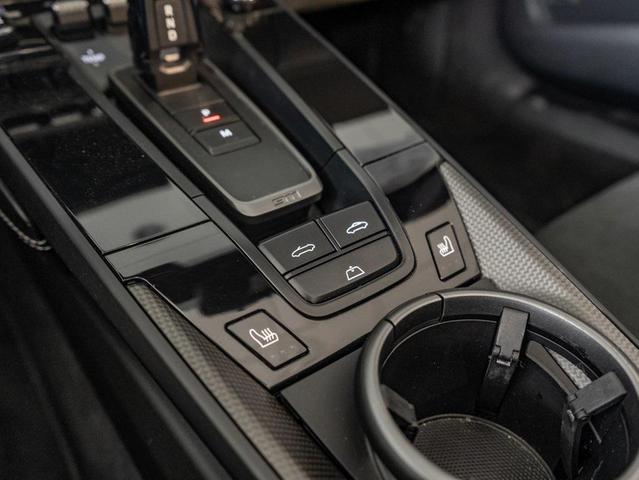Photo of 2024 Chalk Porsche 911