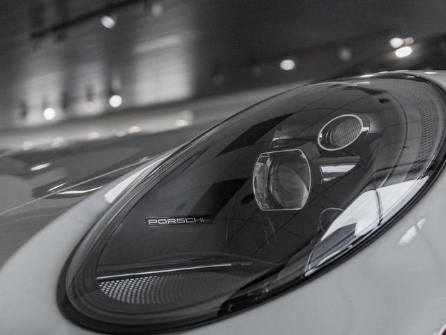 Photo of 2024 Chalk Porsche 911