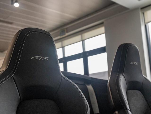 Photo of 2024 Chalk Porsche 911
