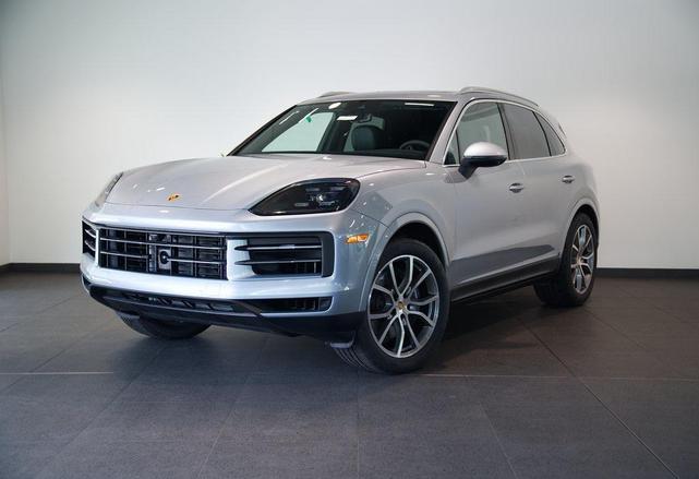 Photo of 2024 Dolomite Silver Metallic Porsche Cayenne