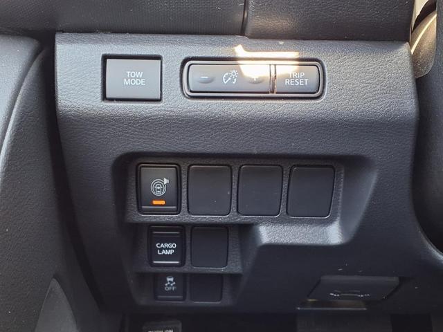 Photo of 2022 Red Alert Nissan Frontier