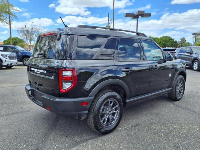 Photo of 2022 Shadow Black Ford Bronco Sport
