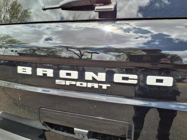 Photo of 2022 Shadow Black Ford Bronco Sport