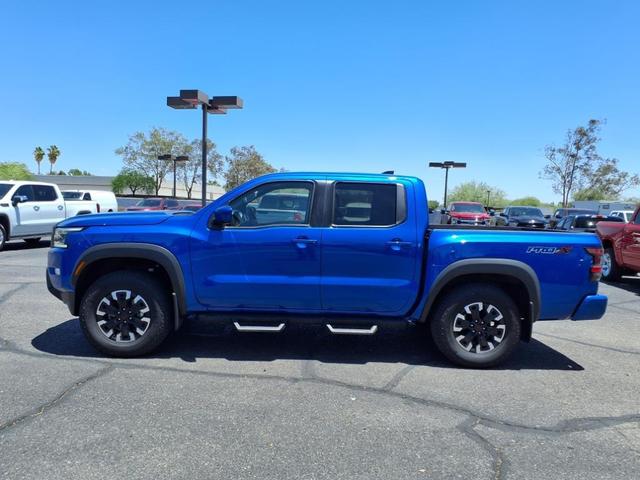 Photo of 2024 Bluestone Pearl Nissan Frontier